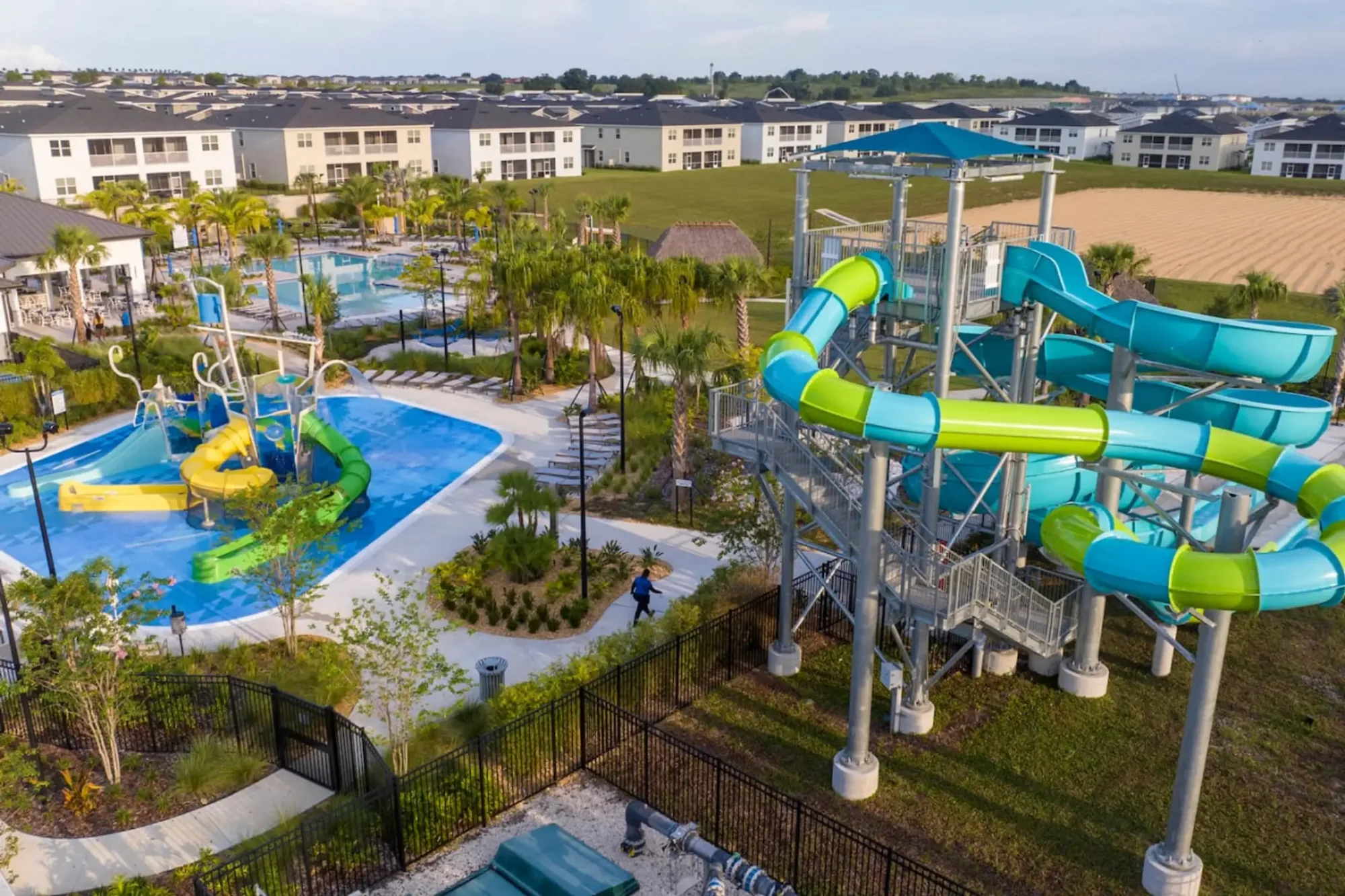 Townhouse Amoblado y lista Airbnb