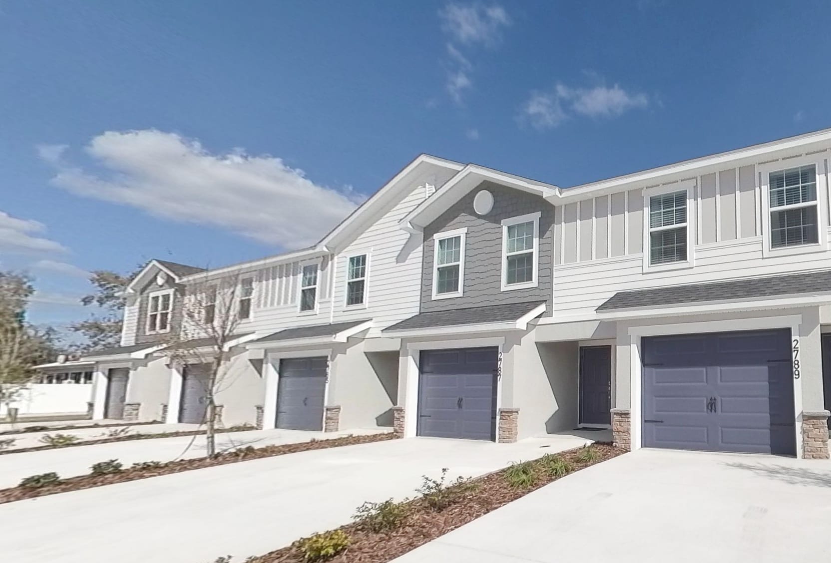 1Townhouse NO CDD, Stclou